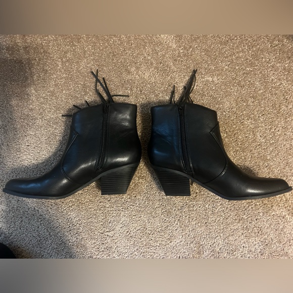 Genuine leather booties - Picture 8 of 9